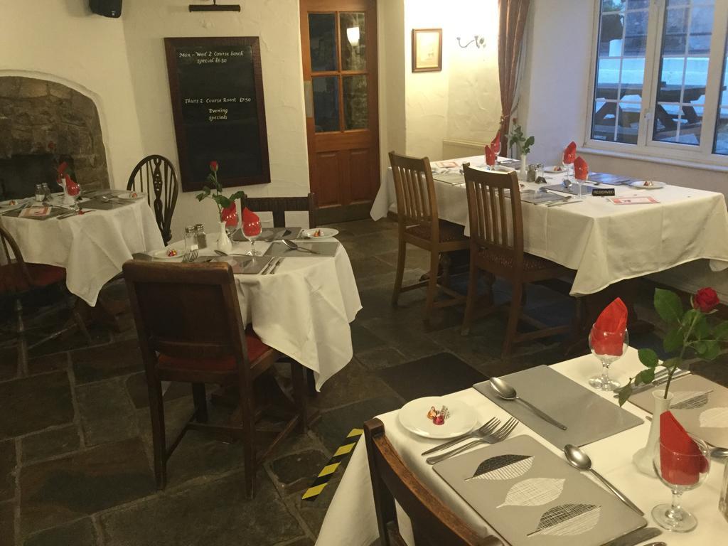 The Haymaker Inn Chard Esterno foto
